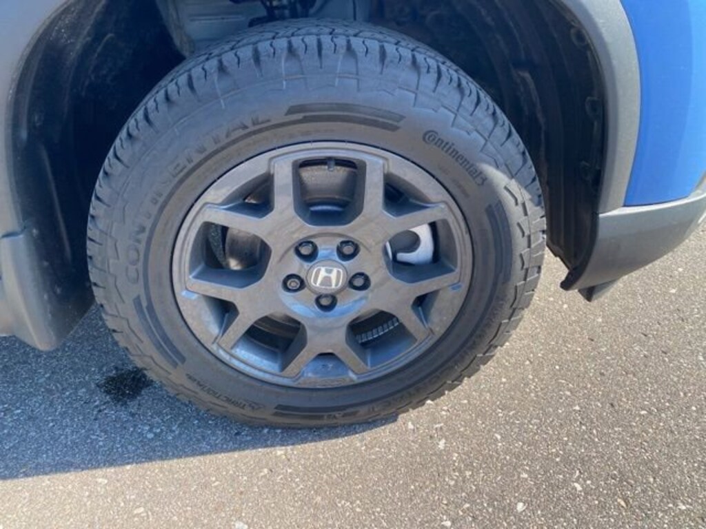 Used 2025 Honda Pilot TrailSport SUV