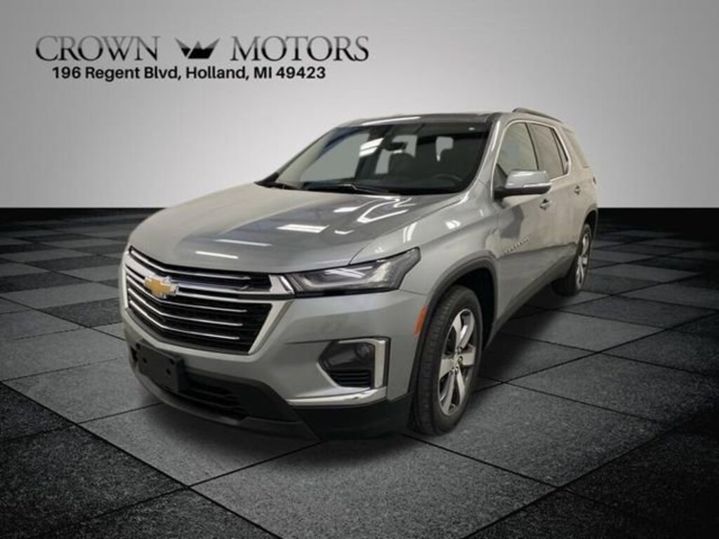 Used 2023 Chevrolet Traverse LT Leather SUV
