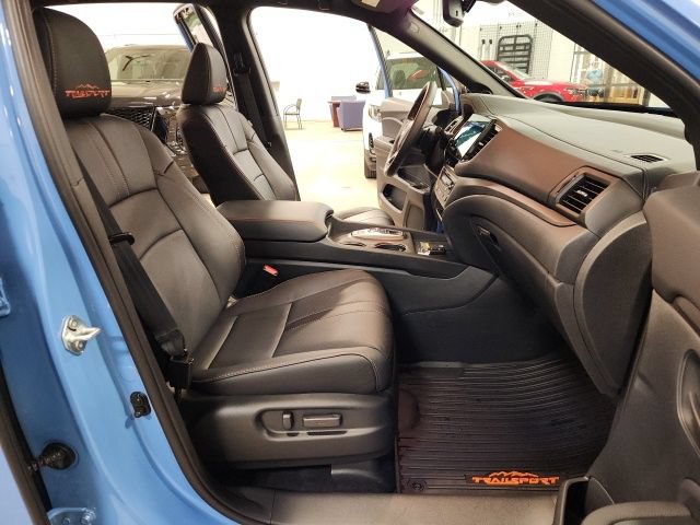 2025 Honda Passport TrailSport - Photo 32