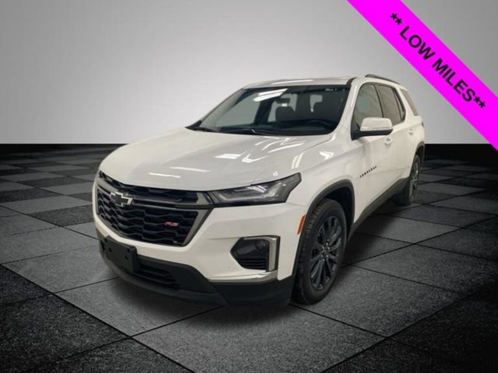 Used 2023 Chevrolet Traverse RS SUV