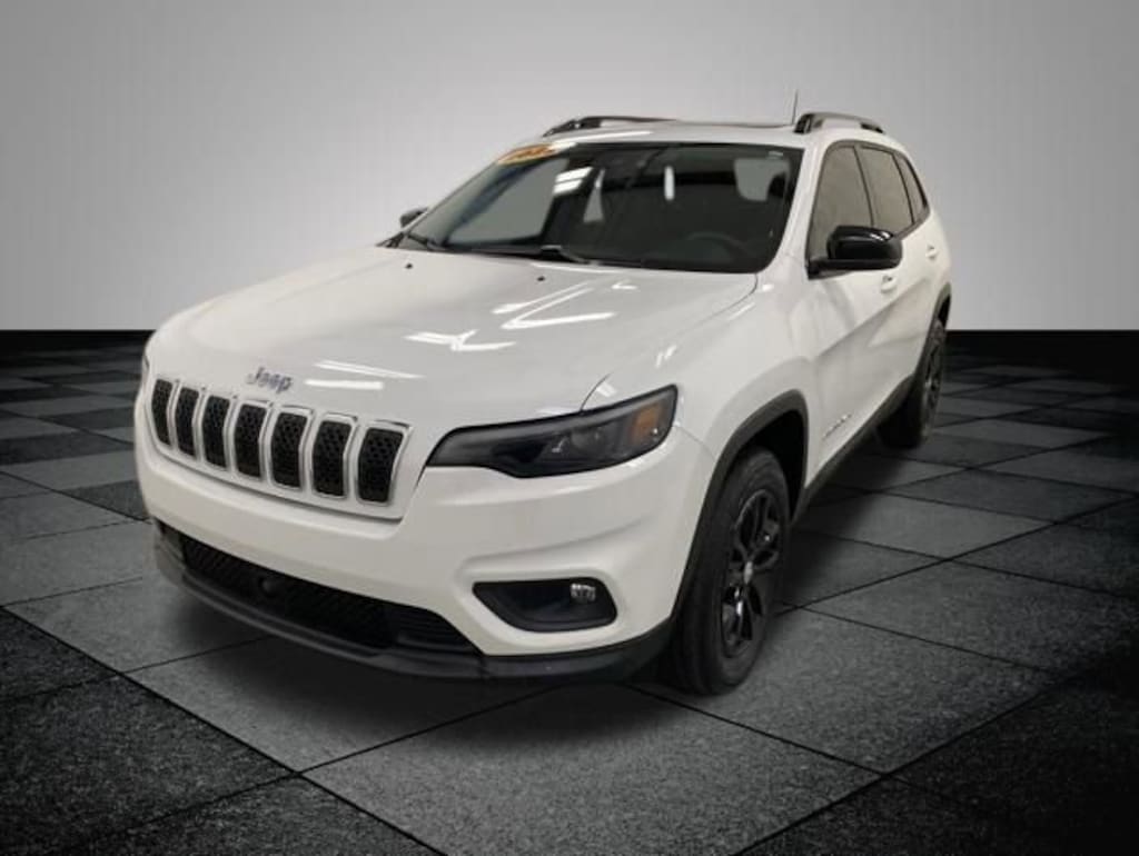 Used 2022 Jeep Cherokee Latitude Lux