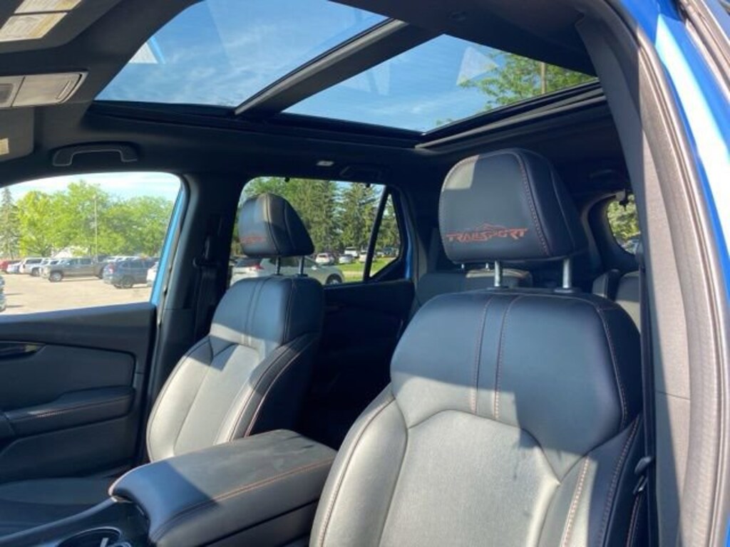 Used 2025 Honda Pilot TrailSport SUV