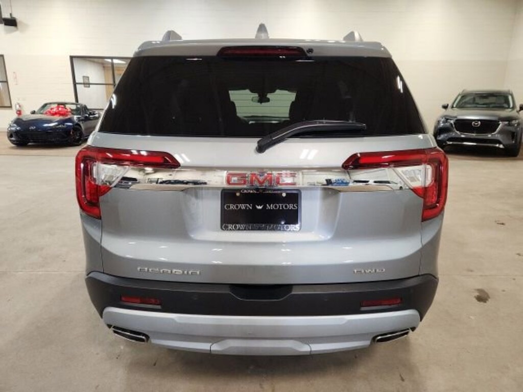 Used 2023 GMC Acadia SLE SUV