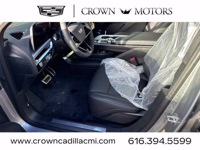 2027 Cadillac LYRIQ Luxury - Photo 16