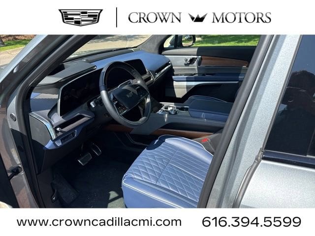 2026 Cadillac VISTIQ Premium Luxury - Photo 17