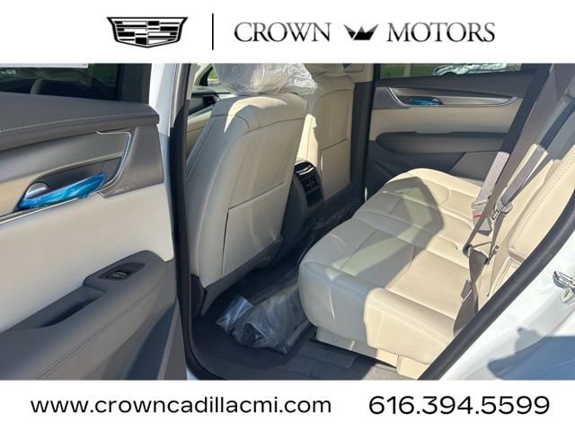2026 Cadillac XT5 Premium Luxury - Photo 14
