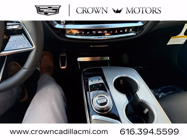 2027 Cadillac LYRIQ Luxury - Photo 26