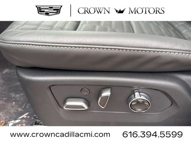 2026 Cadillac Escalade Platinum Luxury - Photo 22