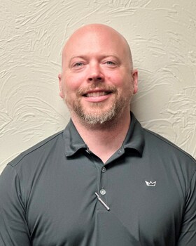 Staff member Regan Taylor from c570e6852f81