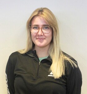 Staff member Amber Carns from 8f01fa1a6cc9