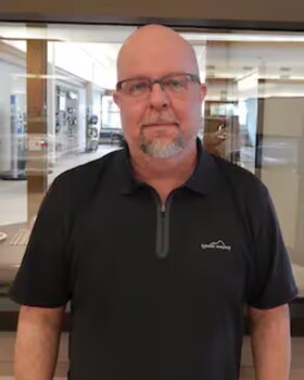 Staff member Shawn Kane from c570e6852f81