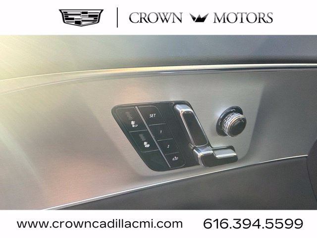 2027 Cadillac LYRIQ Luxury - Photo 18