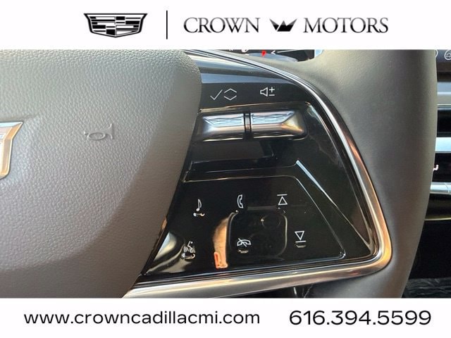 2027 Cadillac LYRIQ Luxury - Photo 22