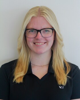 Staff member Mary Cole from ID_73b363e81b90