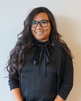 Staff member Sam Ledford from ID_73b363e81b90