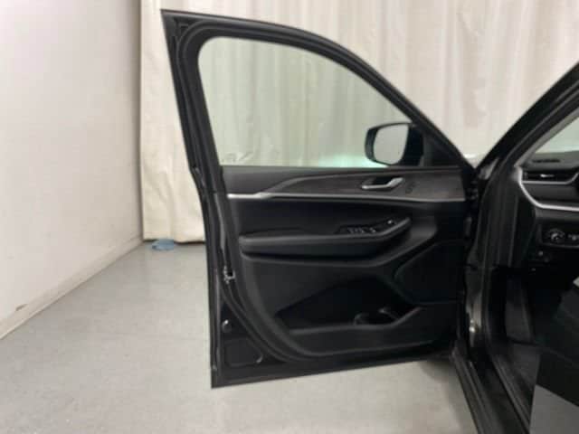 2023 Jeep Grand Cherokee L Limited - Photo 28
