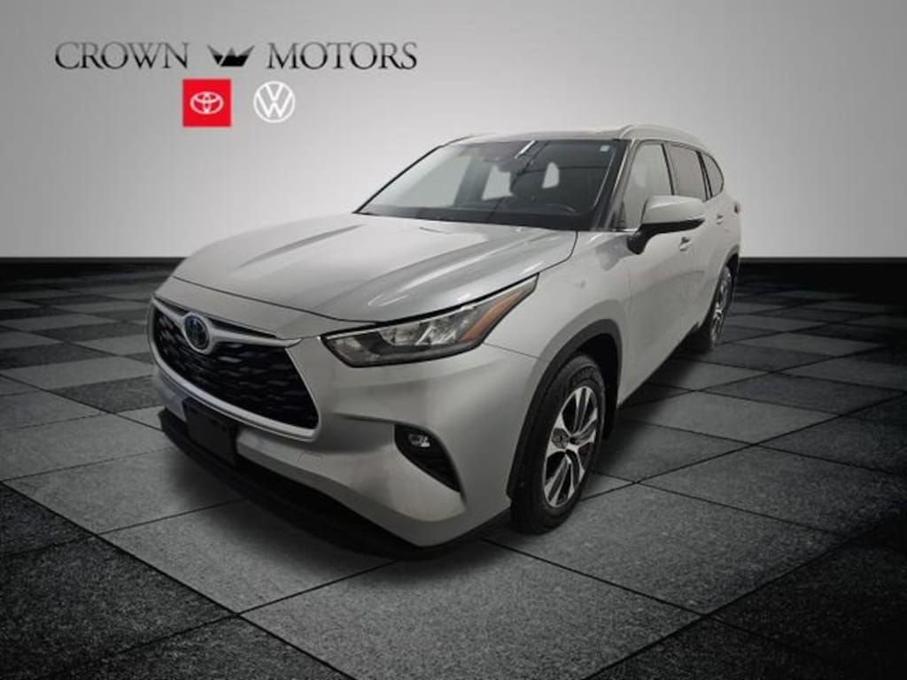 Used 2020 Toyota Highlander XLE SUV