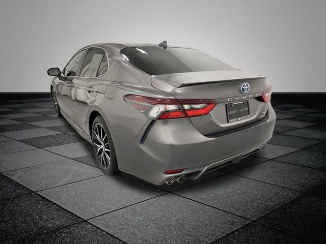 2021 Toyota Camry Hybrid SE photo 4