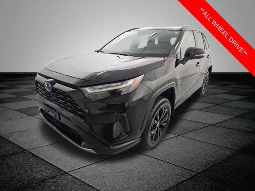 Used 2024 Toyota RAV4 Hybrid SE SUV