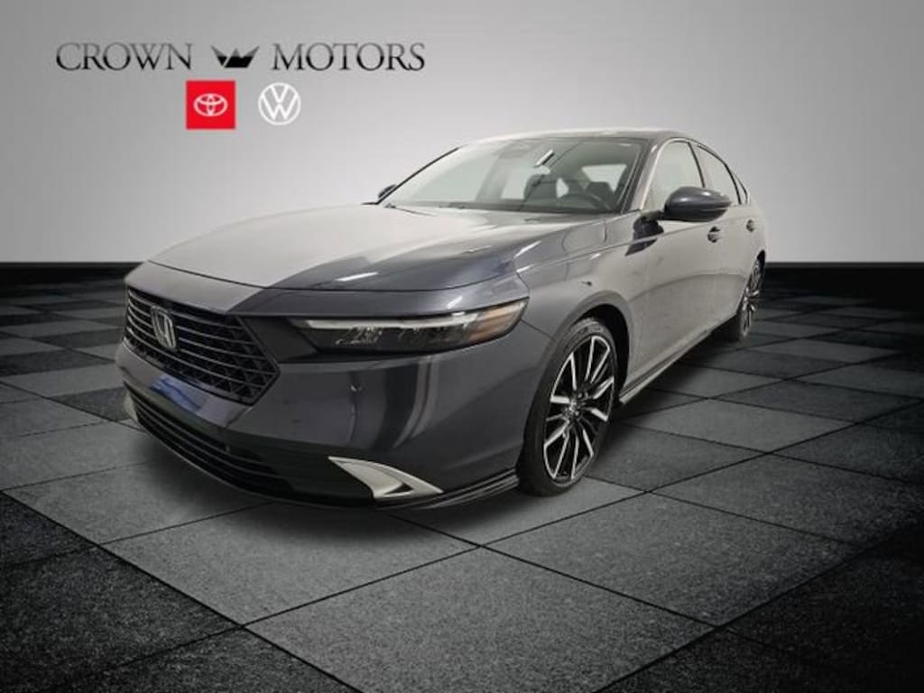 Used 2023 Honda Accord Hybrid Touring Sedan
