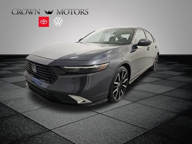 2023 Honda Accord Hybrid Touring photo 3