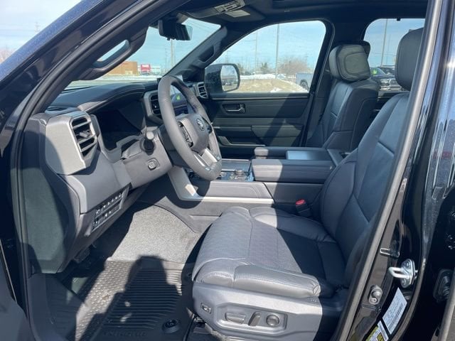2026 Toyota Tundra Platinum - Photo 9