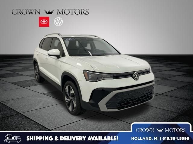 2025 Volkswagen Taos 1.5T SE 4Motion's photo
