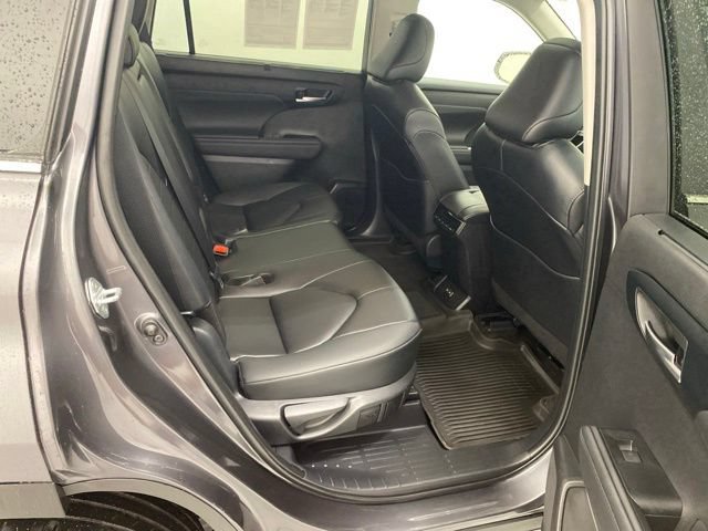 2024 Toyota Highlander XLE - Photo 35