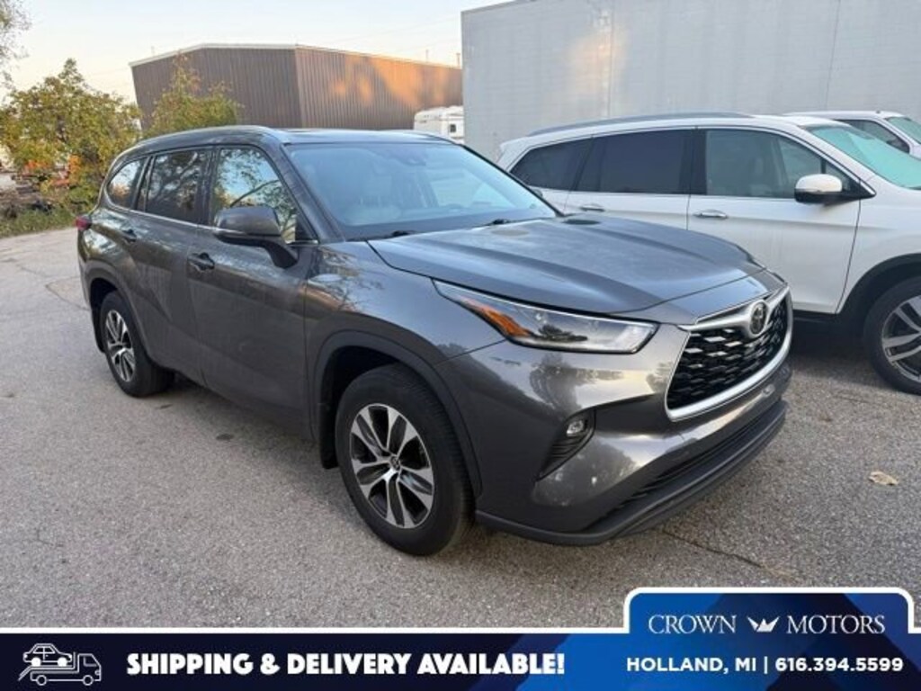 Used 2021 Toyota Highlander XLE SUV