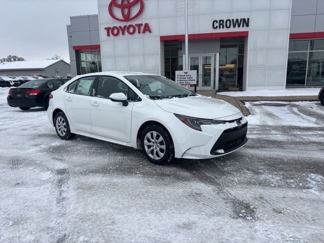 2026 Toyota Corolla LE's photo