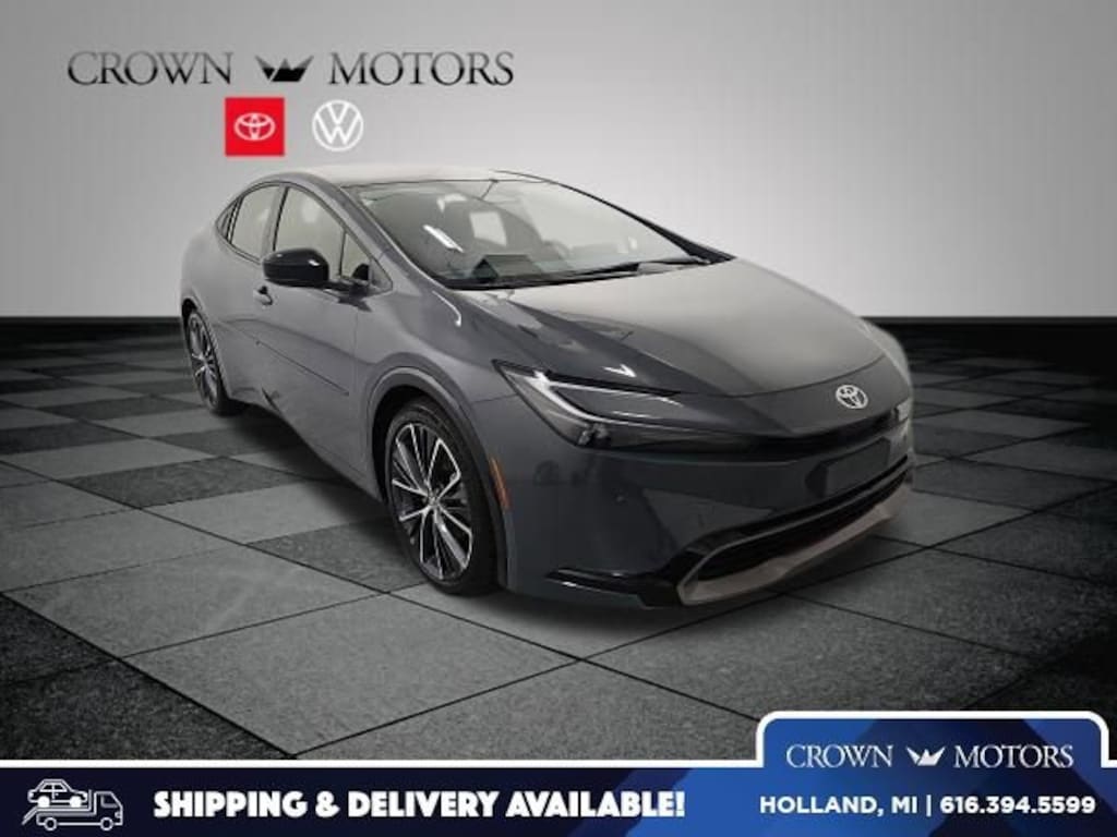 Used 2024 Toyota Prius XLE Hatchback