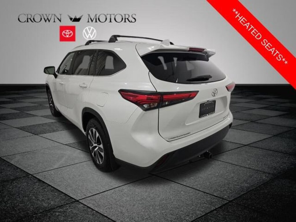 Used 2023 Toyota Highlander XLE SUV