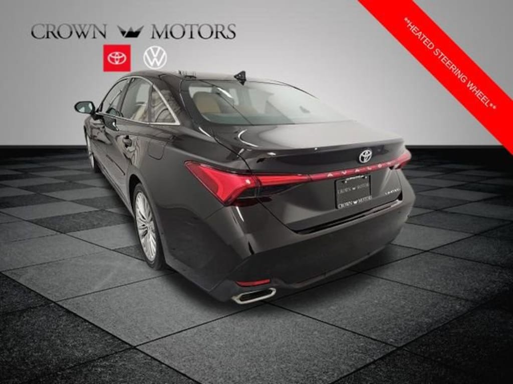Used 2019 Toyota Avalon Limited Sedan