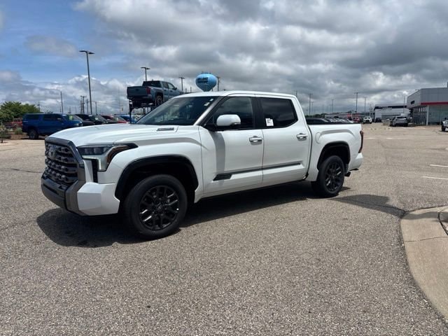 2026 Toyota Tundra Platinum - Photo 2