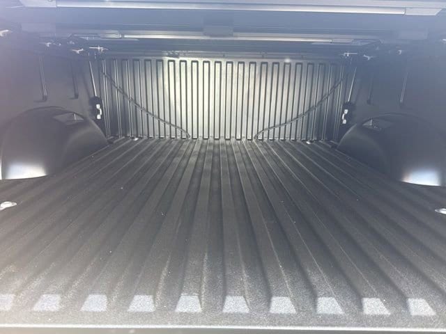 2026 Toyota Tundra Limited - Photo 7