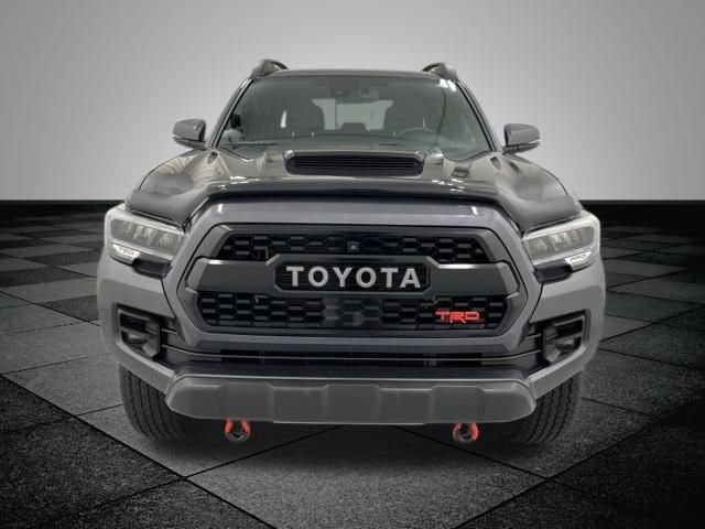 2023 Toyota Tacoma TRD Pro photo 3