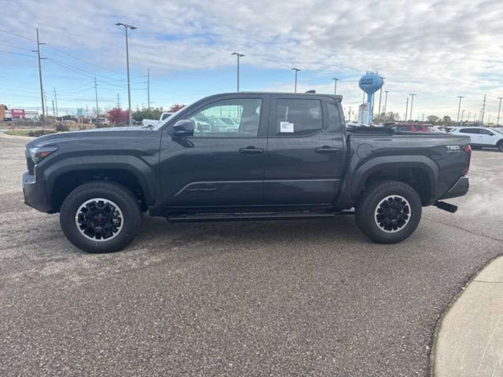 New 2025 Toyota Tacoma TRD Off-Road 4X4 DOUBLE CAB
