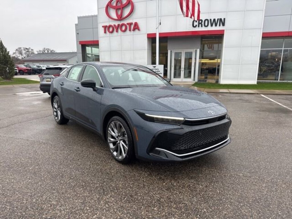 New 2026 Toyota Crown Limited LIMITED