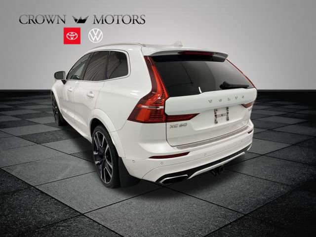 2018 Volvo XC60 T6 R-Design photo 4