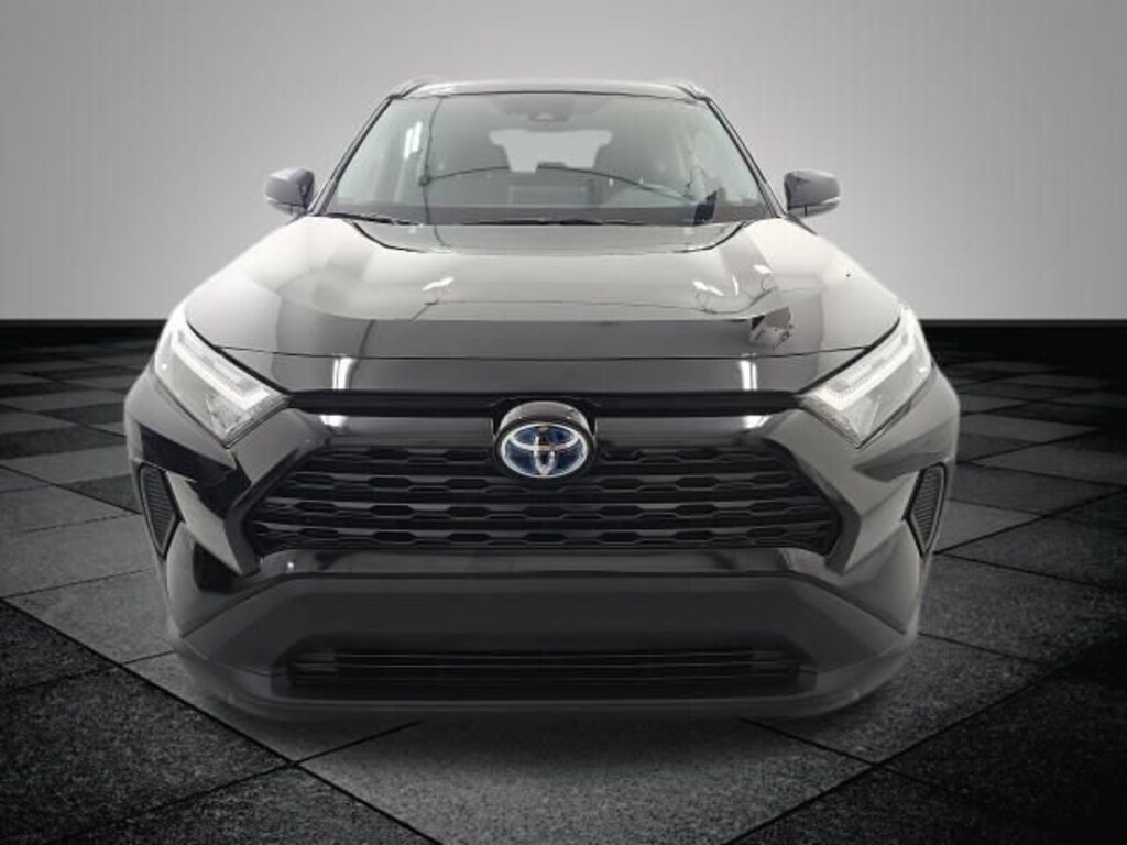 Used 2024 Toyota RAV4 Hybrid XLE SUV