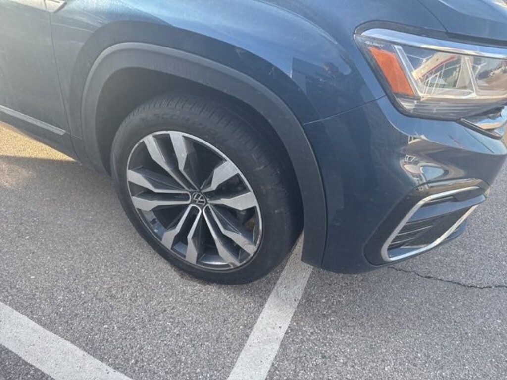 Used 2023 Volkswagen Atlas 3.6L V6 SEL Premium R-Line SUV