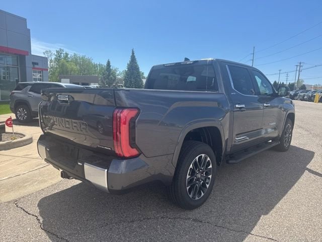 2026 Toyota Tundra Limited - Photo 8