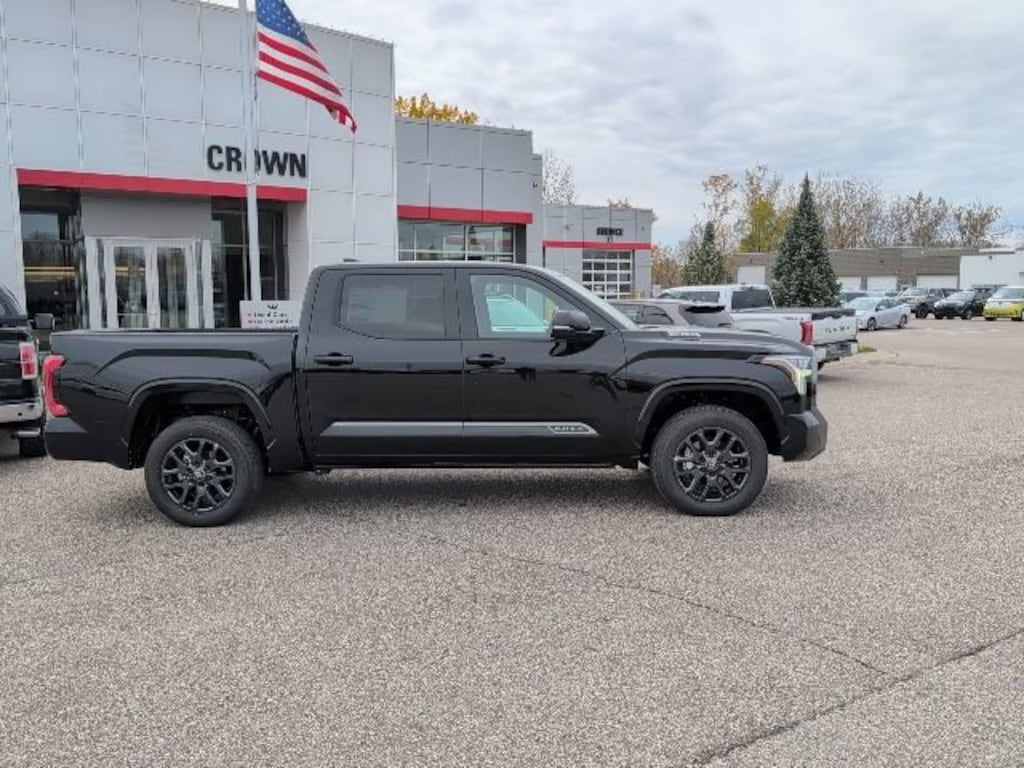 New 2026 Toyota Tundra i-FORCE MAX Platinum PLATINUM CREWMAX 5.5