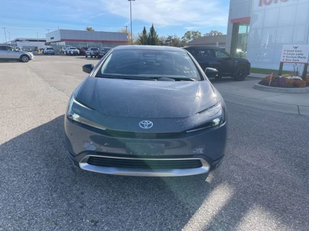 New 2026 Toyota Prius Plug-in Hybrid SE PLUG-IN HYBRID