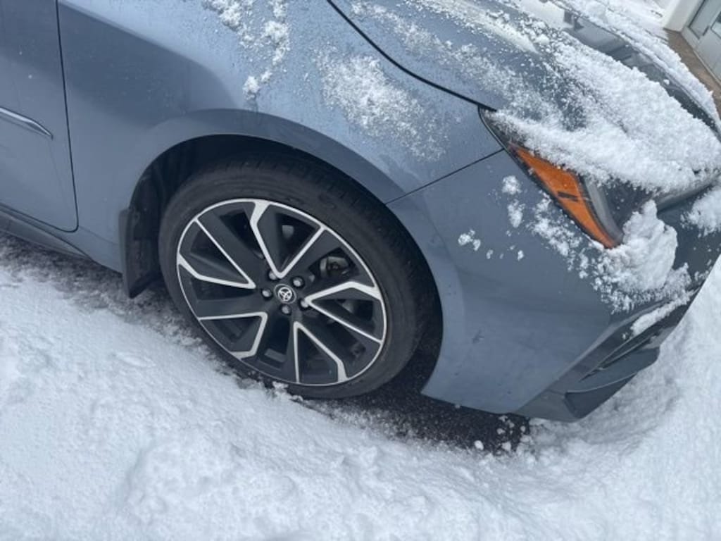 Used 2022 Toyota Corolla SE Sedan