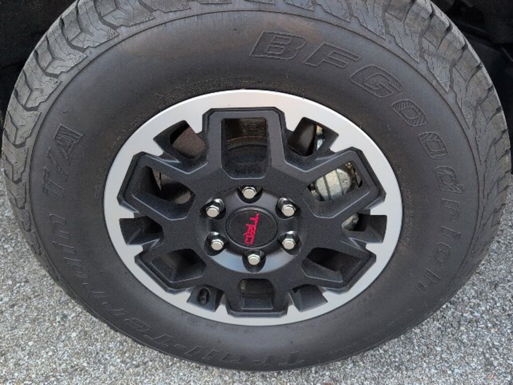 Used 2025 Toyota Tacoma TRD Off-Road Truck Double Cab