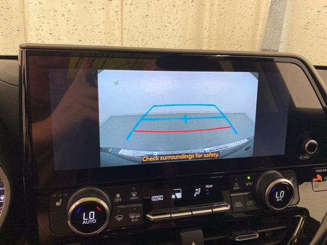 2024 Toyota Highlander XLE - Photo 22