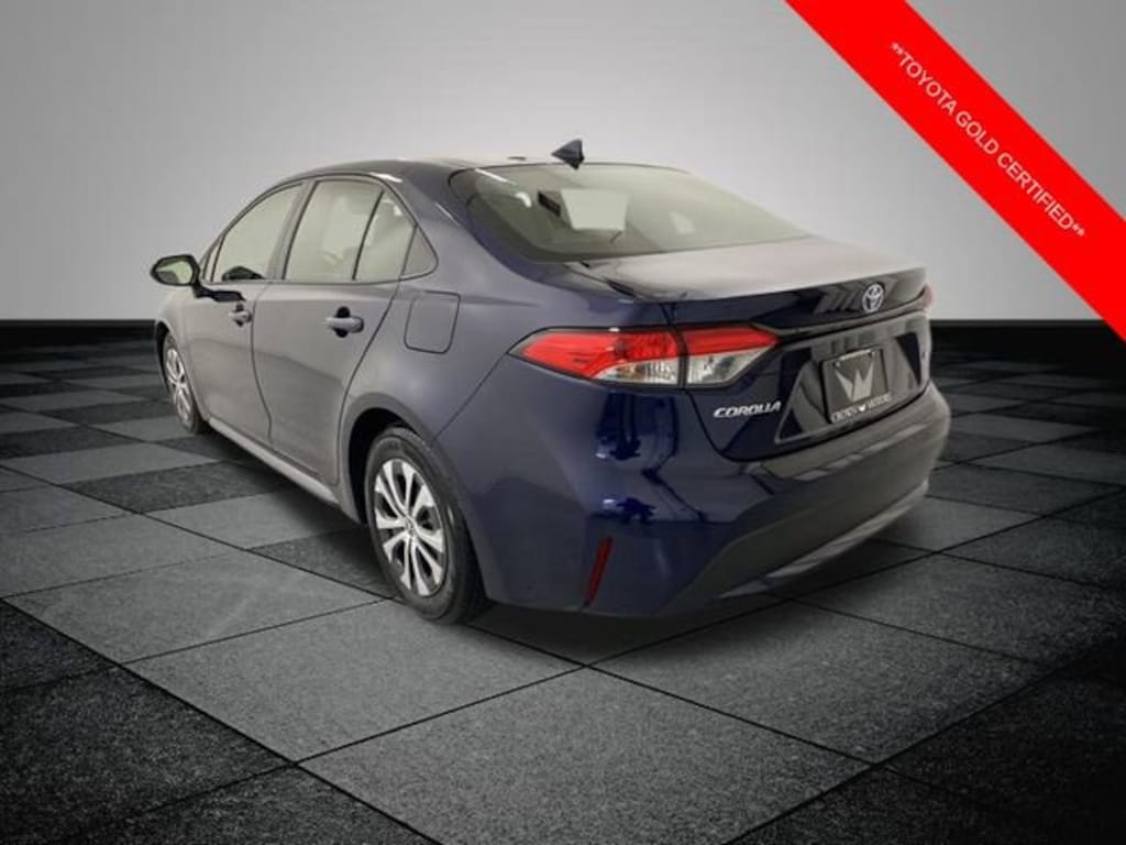 Certified 2022 Toyota Corolla Hybrid LE Sedan