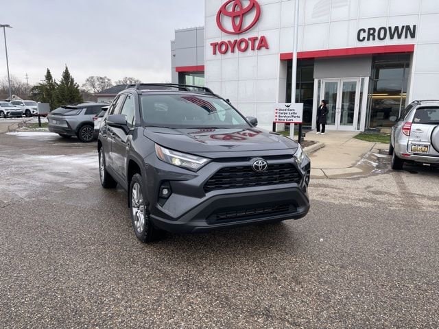 2025 Toyota RAV4 XLE Premium's photo