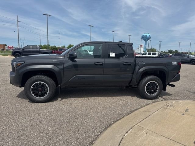 2026 Toyota Tacoma TRD Off Road - Photo 4